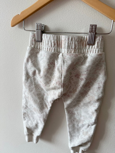 Jamie Kay White Floral Sweatpants • 1-2 years