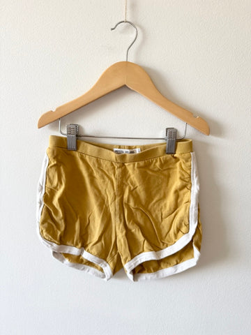 Petits Vilains Yellow Shorties • 10-11 years