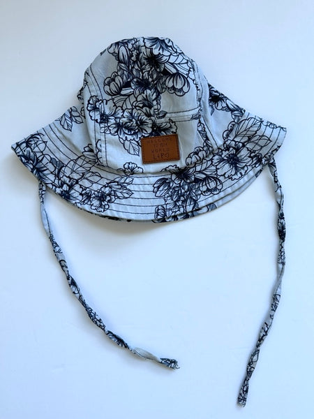 L&P Apparel Blue Floral Bucket Hat • 2-3 years