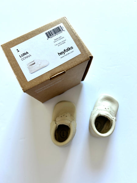 NEW Luna Heyfolks Leather Mocs • 1c