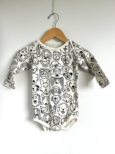 Winter Water Factory Long Sleeve Dogs Bodysuit • 12-18 months