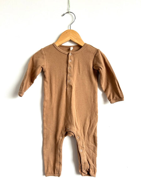 Quincy Mae Ribbed Long Sleeve Romper • 12-18 months