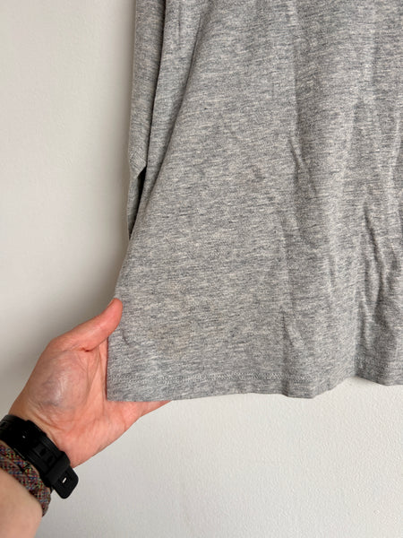 Petits Vilains Long Sleeve Grey Shirt • 4-5 years