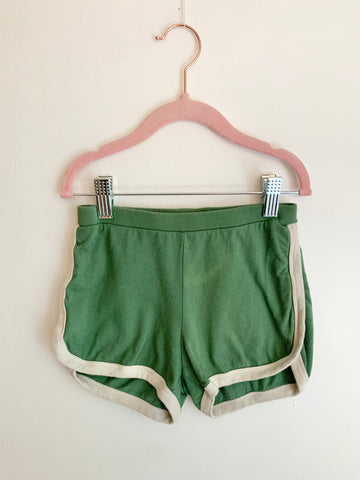 Petits Vilains Green Running Shorts • 6-7 years