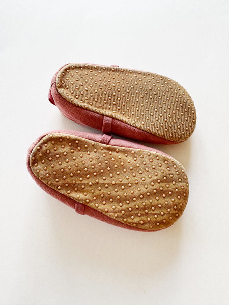 Old Navy Baby Ballet Flats • 12-18 months