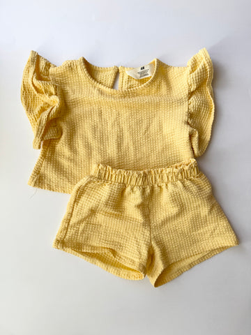 H&M Yellow Textured 2pc Shorty Set • 18-24 months