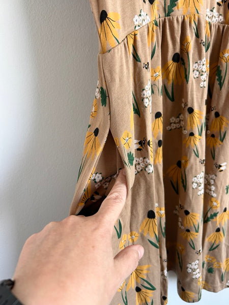 Little and Lively Brown Flower + Bee Dress • 7-8 years