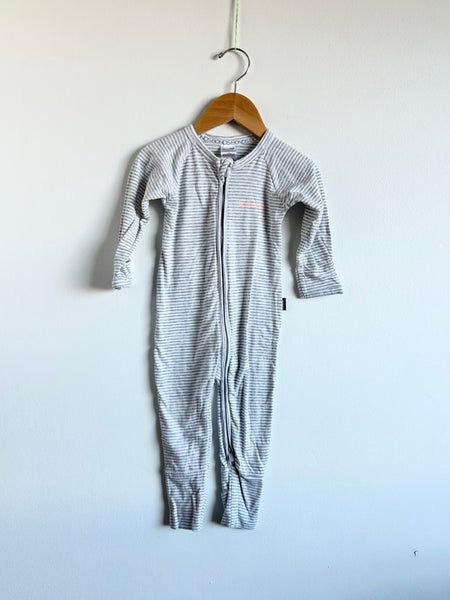 Bonds Grey Striped Wondersuit • 6-12 months