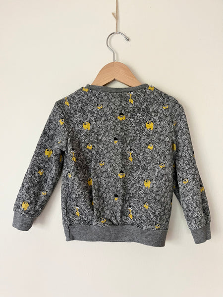 Decathalon Black, White, and Yellow Sweatshirt • 2-3 years