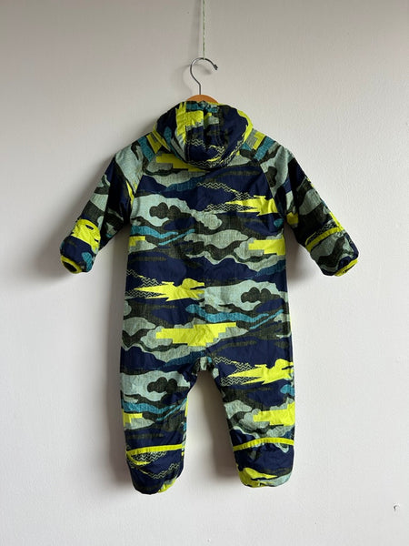 Patagonia Green and Blue Patterned Bunting Suit • 1-2 years