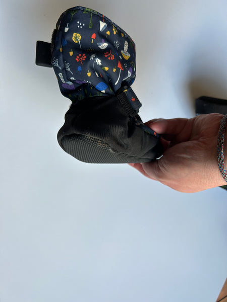 MEC Mushroom Toaster Booties • 4c/5c (small)