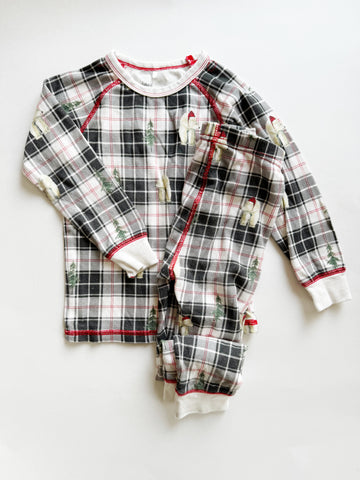 Deux Par Deux Plaid Polar Bear PJ Set • 3 years