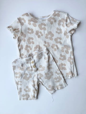 Zara 2pc Leopard White Shorts Set • 18 months - 3 years