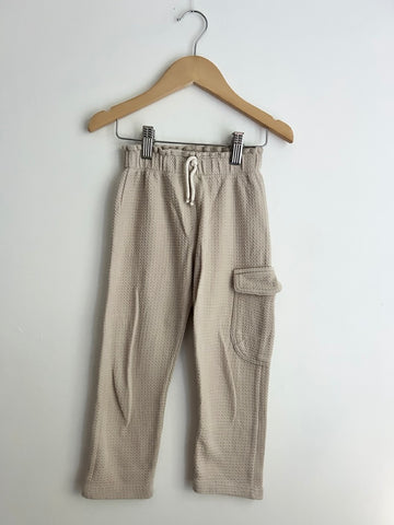 Zara Cream Waffle Pants • 3-4 years