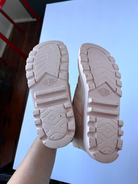 NEW Palladium Light Pink High Top Shoes with Zipper • 1.5Y