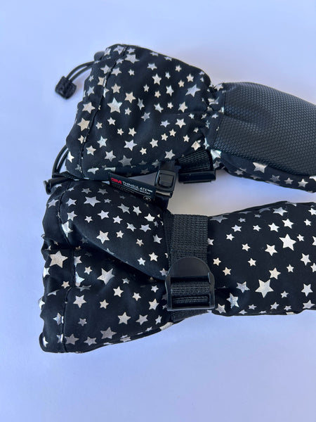 Jan and Jul Black Mittens with Silver Stars • 0-2 years (small, no thumb)