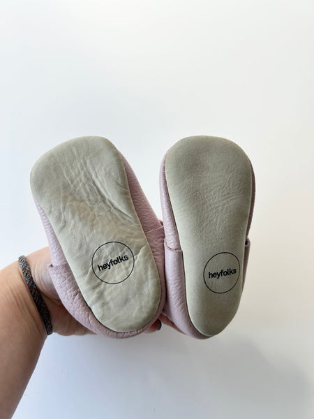 Heyfolks Pink Mocs • 2c