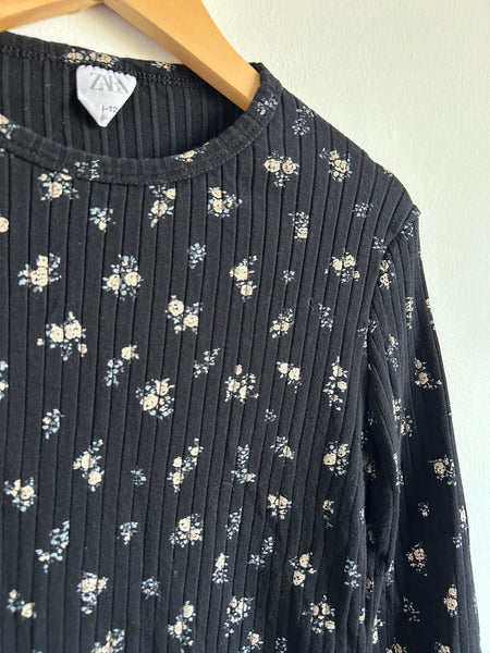 Zara Ribbed Long Sleeve Black Floral Top • 10-12 years