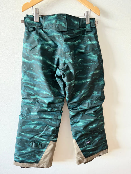 Patagonia Green Powder Town Snow Pants • 5-6 years