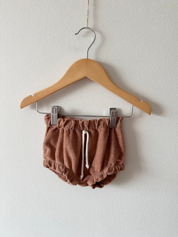 Emilie et Ida Brown Terry Shorties • 6-12 months