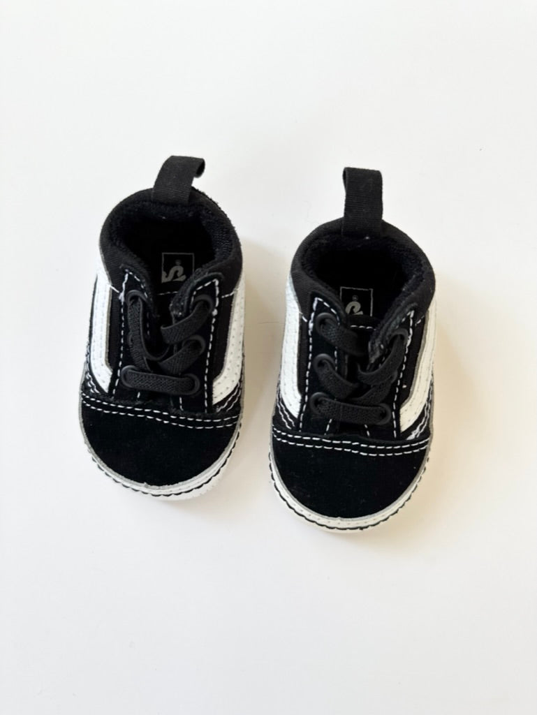 NEW Vans Black and White Crib Shoes • 1c