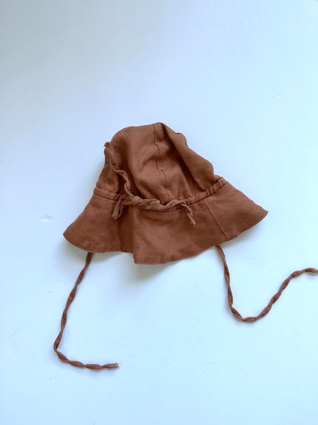 Marlow and Mae Linen Bucket Hat • 3-6 months