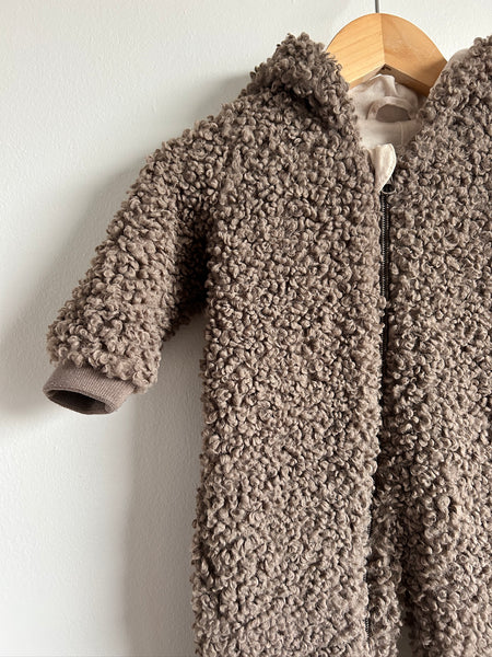 Noppies Fuzzy Bear Bunting Suit • 3-6 months