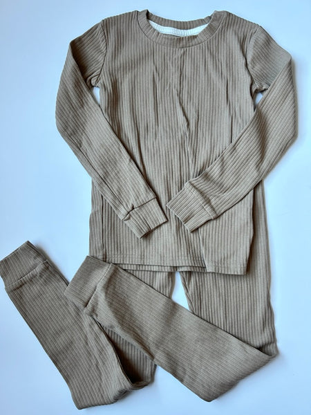 Mila and Co. 2pc Brown Ribbed Cotton Set • 6-8 years