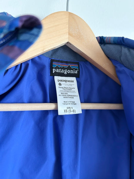 Patagonia Blue Plaid Puffer Jacket • 4-6 years