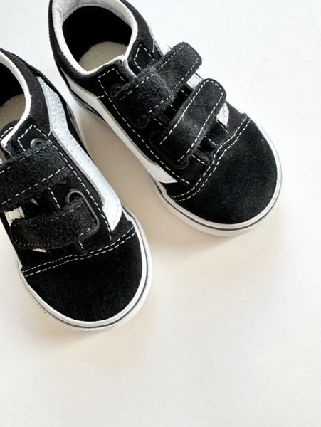 NEW Vans Black and White Velcro Shoes • 5c