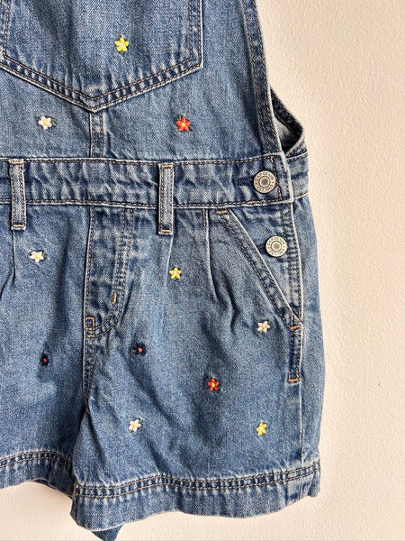 Gap Denim Flower Embroidered Shortalls • 6-7 years (small)