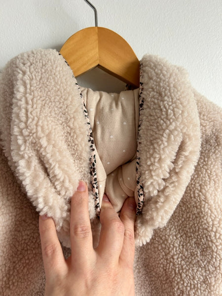 Zara Lined Cream Teddy Sherpa Zip Up Hooded Jacket With Floral Pocket • 1-2 years