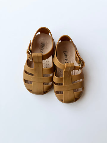 Bolo and Mooi Brown Jelly Sandals • 3c/19EU