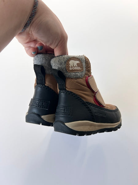 NEW Sorel Winter Boots • 5c
