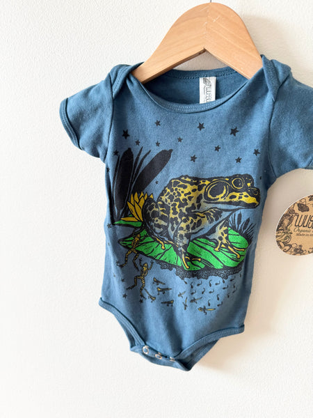 NEW Wugbug Frog Onesie • 3 months