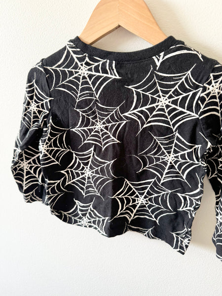 Old Navy Spiderweb Top • 1-2 years