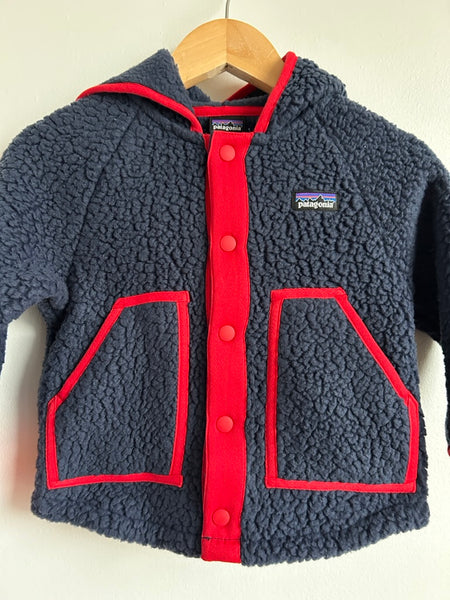 NEW Patagonia Retro Pile Navy and Red Fleece • 2 years