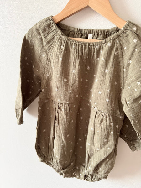 Rylee and Cru Muslin Star Bubble Romper • 18-24 months