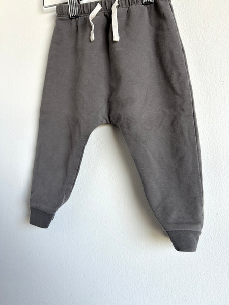 Quincy Mae Grey Joggers • 12-18 months