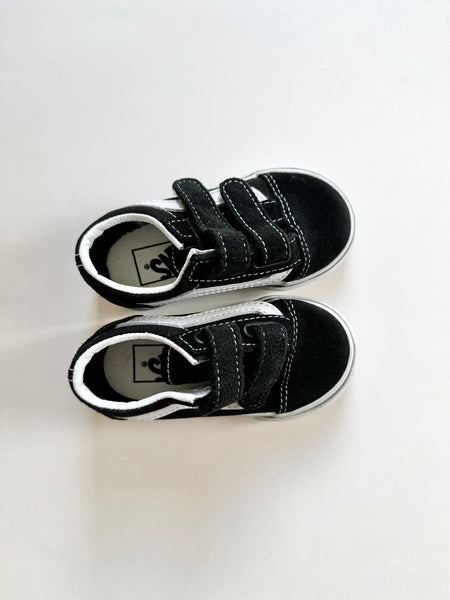 NEW Vans Black and White Velcro Shoes • 5c