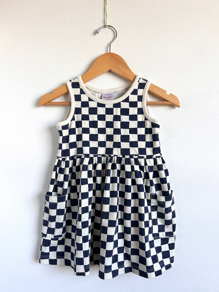 Hanna Andersson Cotton Floral Dress with Striped Sleeves • 5 years (110cm)