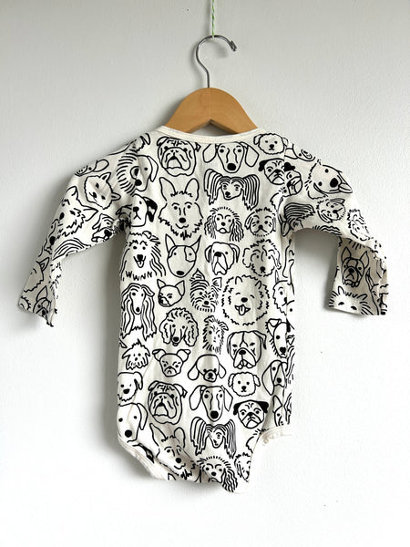 Winter Water Factory Long Sleeve Dogs Bodysuit • 12-18 months