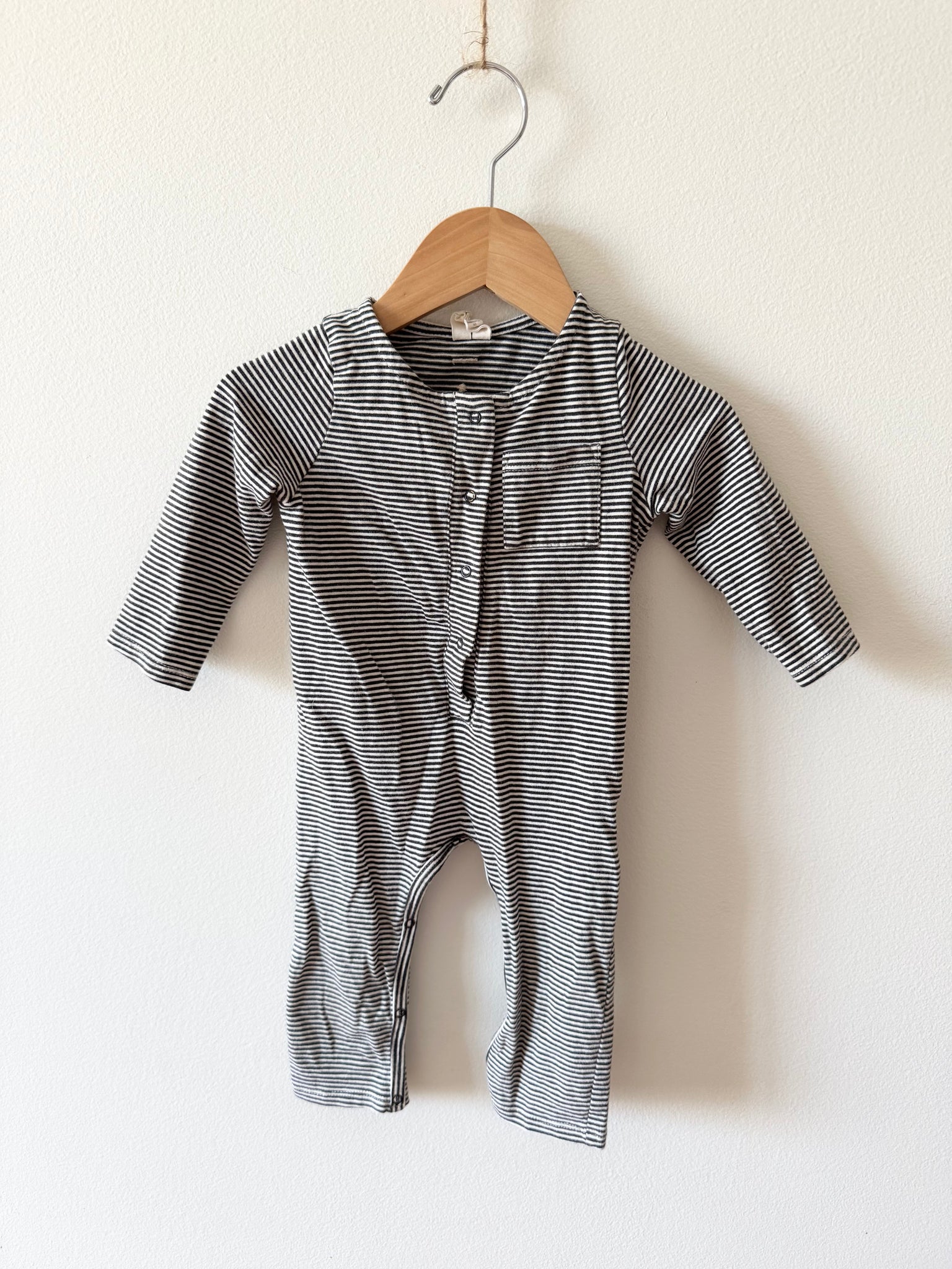 Gray Label Black and White Striped Romper • 3-6 months