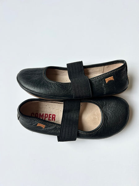 Camper Black Leather Flats • 11.5/12c (29 EU)