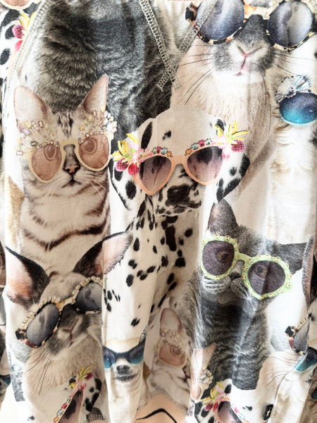 Molo Animals in Sunglasses Long sleeve Top • 6 years