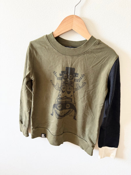 Mini and Maximum Green Long Sleeve Top With Grey Sleeve • 2-4 years
