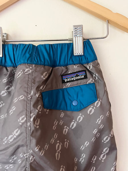 Patagonia Reversible Fuzzy Pants • 12-18 months