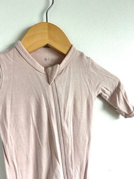 Kyte Light Pink Footed Zip Sleeper • Newborn