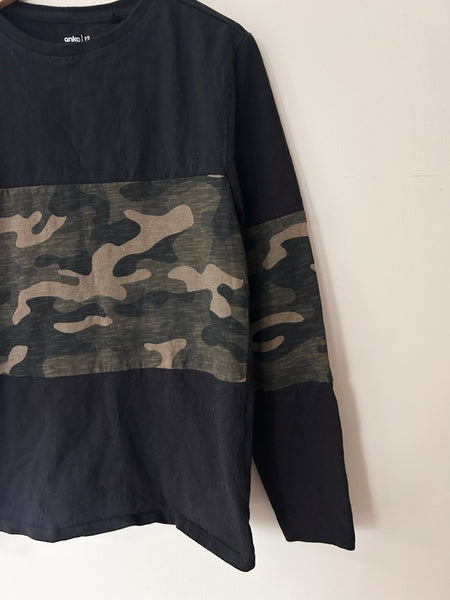 Anko Long Sleeve Black and Camo • 10-12 years *