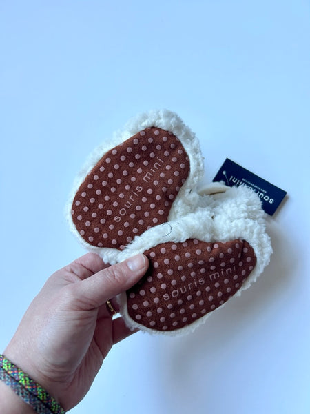 NEW Souris Mini Fuzzy White Slippers • 6-12 months